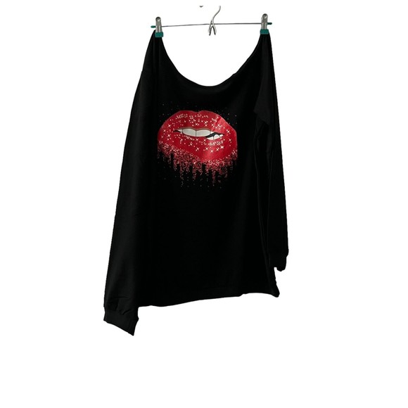 Magicmk Women's Black Long Sleeve Blouse 4XL Red Lips Printed Round Neck - Picture 2 of 7